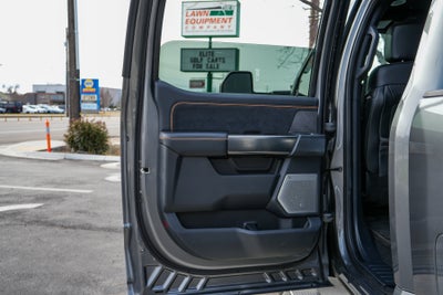 2024 Ford Super Duty F-250 SRW Platinum