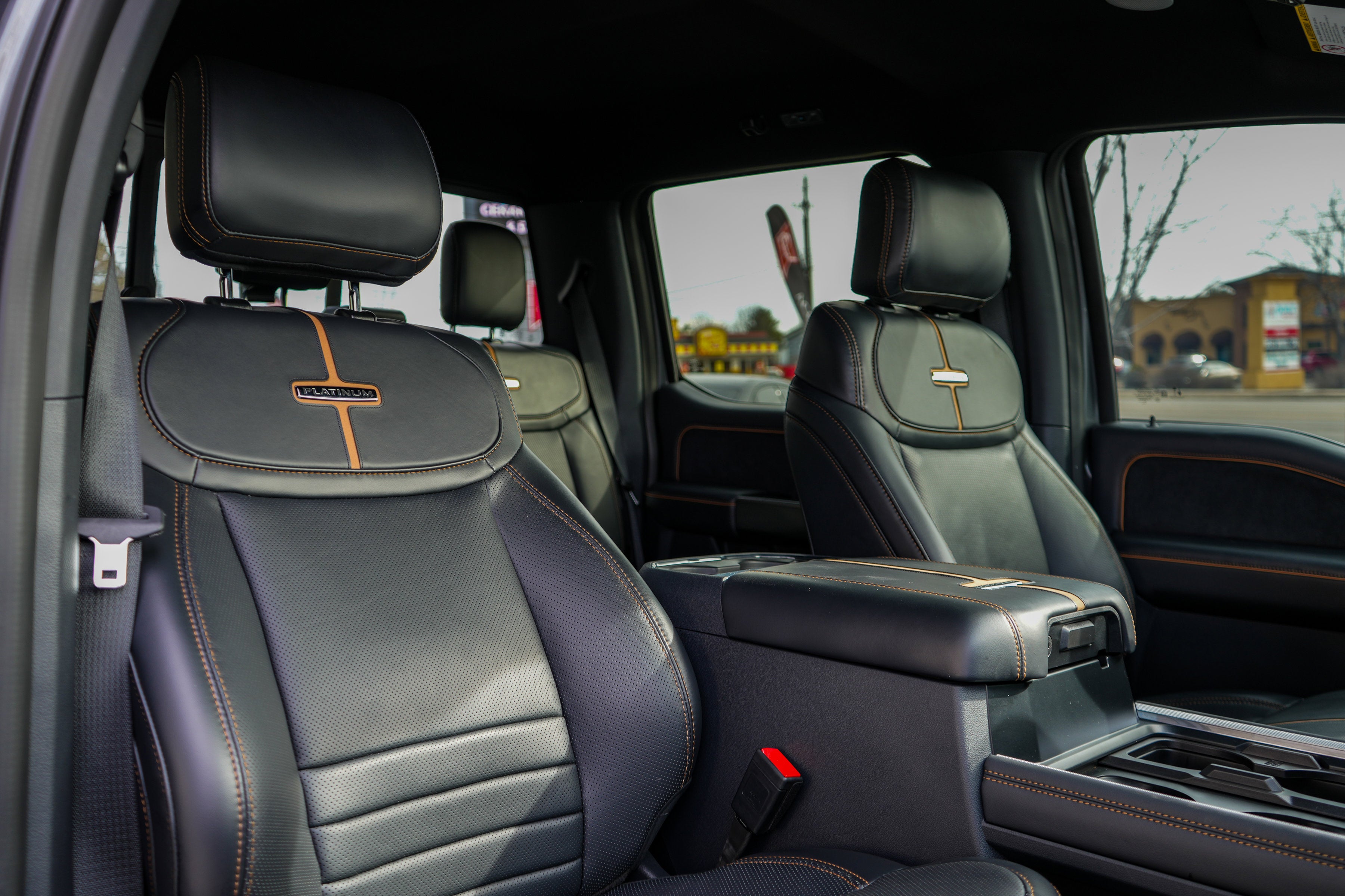 2024 Ford Super Duty F-250 SRW Platinum