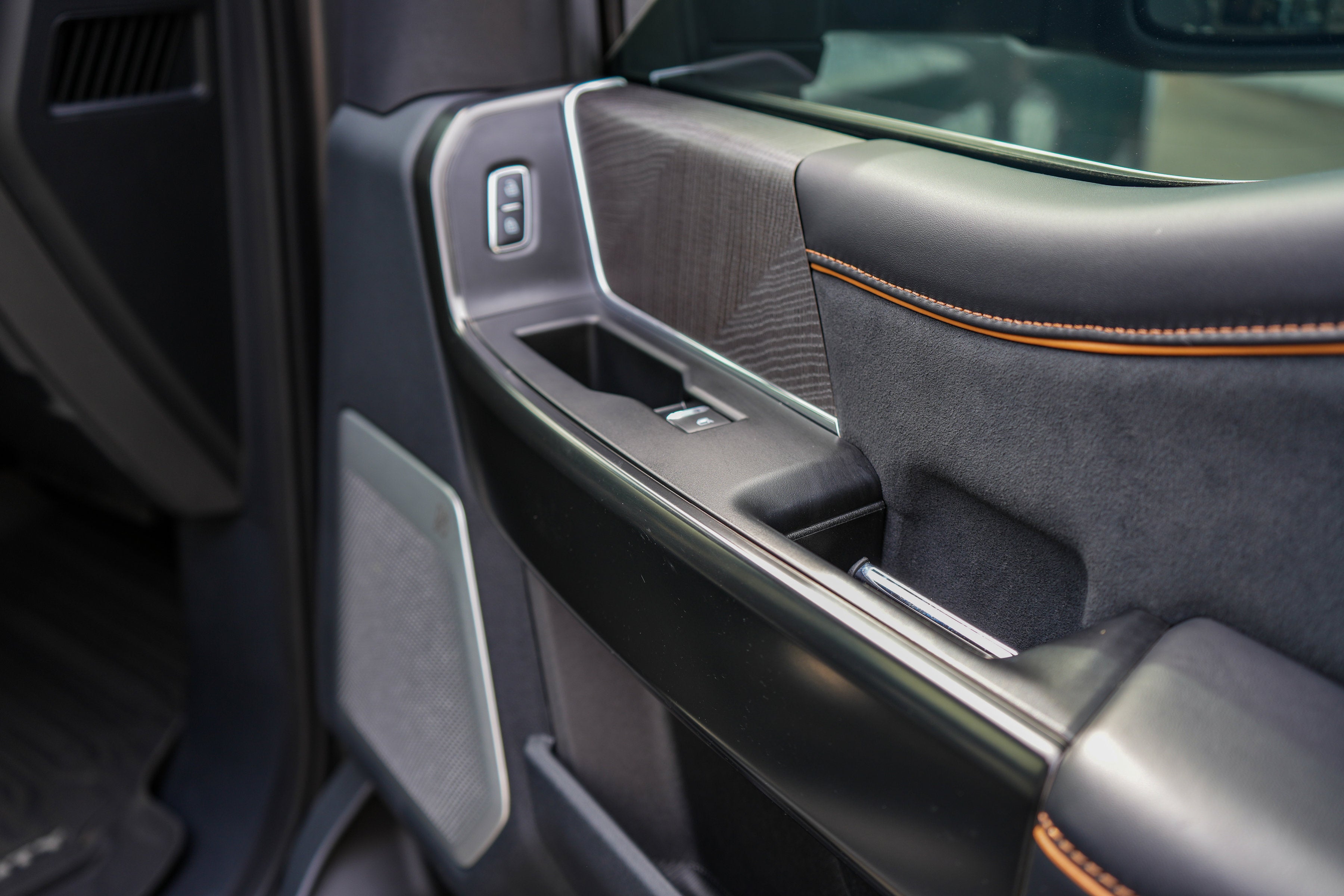 2024 Ford Super Duty F-250 SRW Platinum