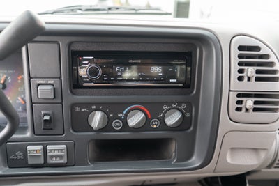 1998 Chevrolet C/K 2500 HD Ext Cab 141.5" WB 4WD C6P