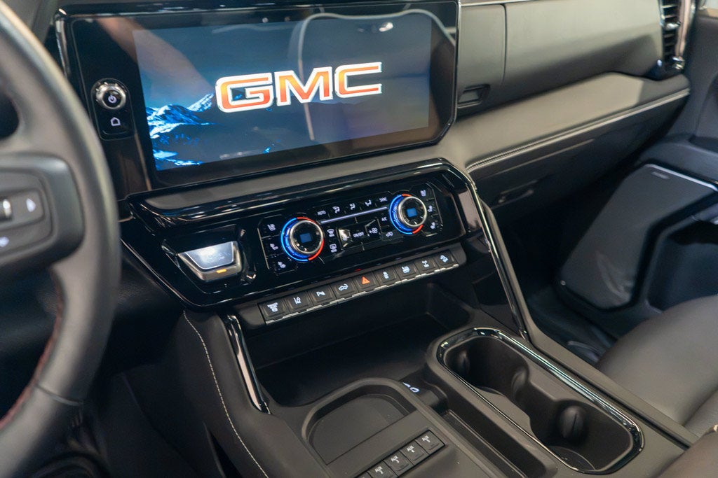 2025 GMC Sierra 2500HD AT4X
