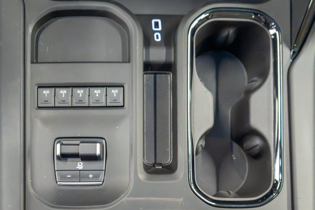 2025 GMC Sierra 2500HD AT4X
