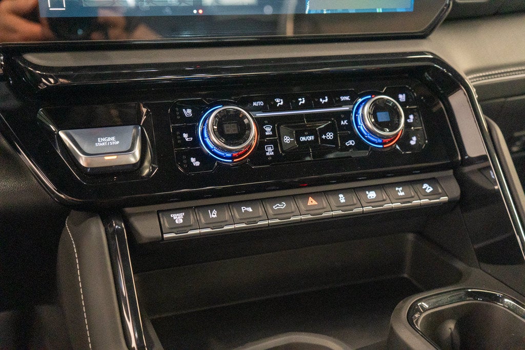 2025 GMC Sierra 2500HD AT4X