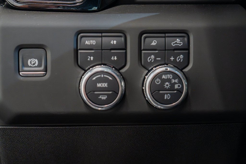 2025 GMC Sierra 2500HD AT4X