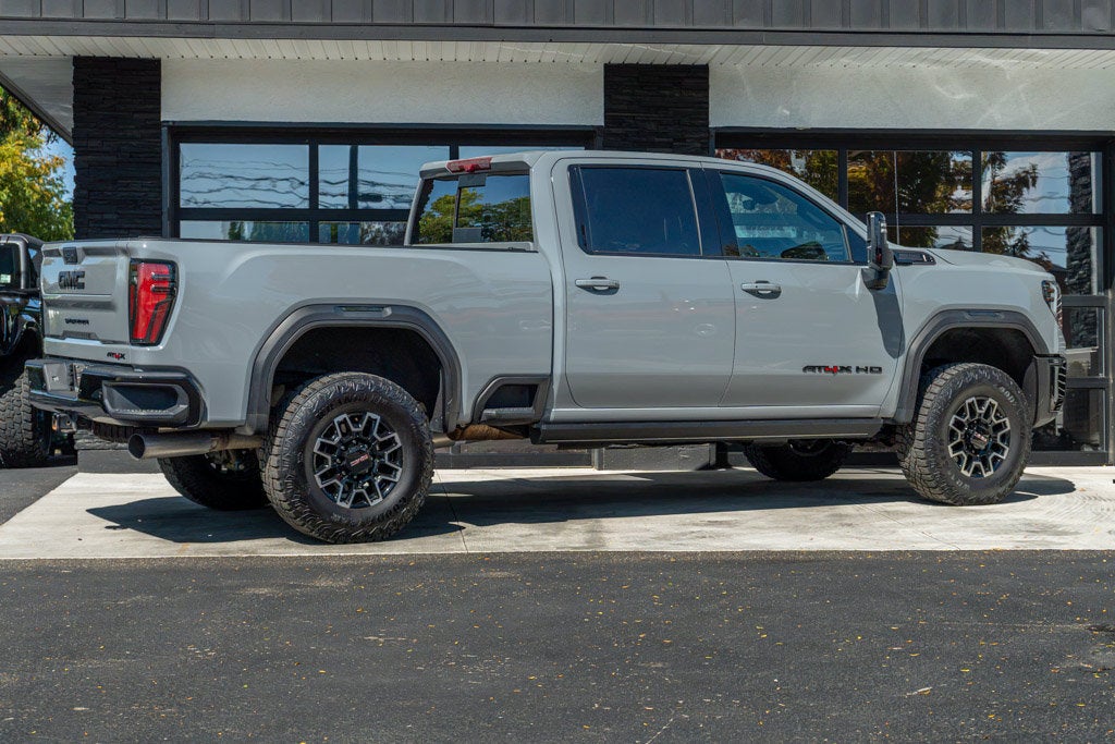 2025 GMC Sierra 2500HD AT4X