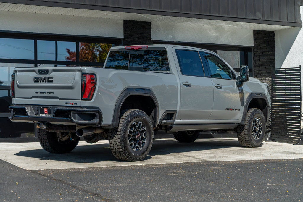 2025 GMC Sierra 2500HD AT4X
