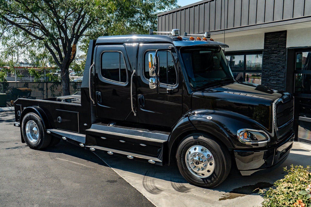 2022 Freightliner M2-112 Summit Hauler