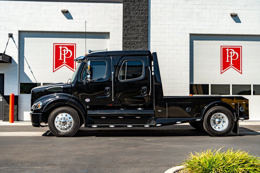 2022 Freightliner M2-112 Summit Hauler