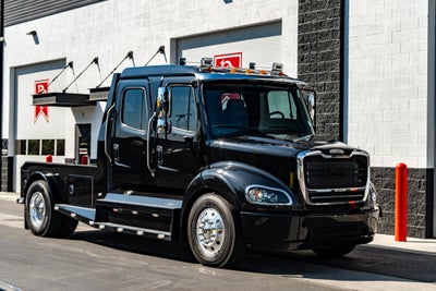 2022 Freightliner M2-112 Summit Hauler