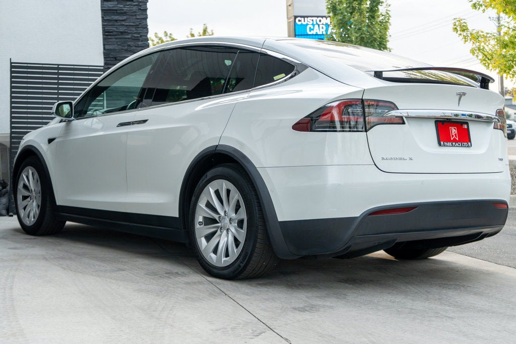 2017 Tesla Model X 75D