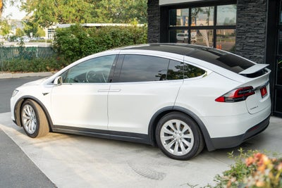 2017 Tesla Model X 75D