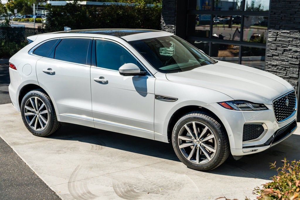 2025 Jaguar F-PACE R-Dynamic S