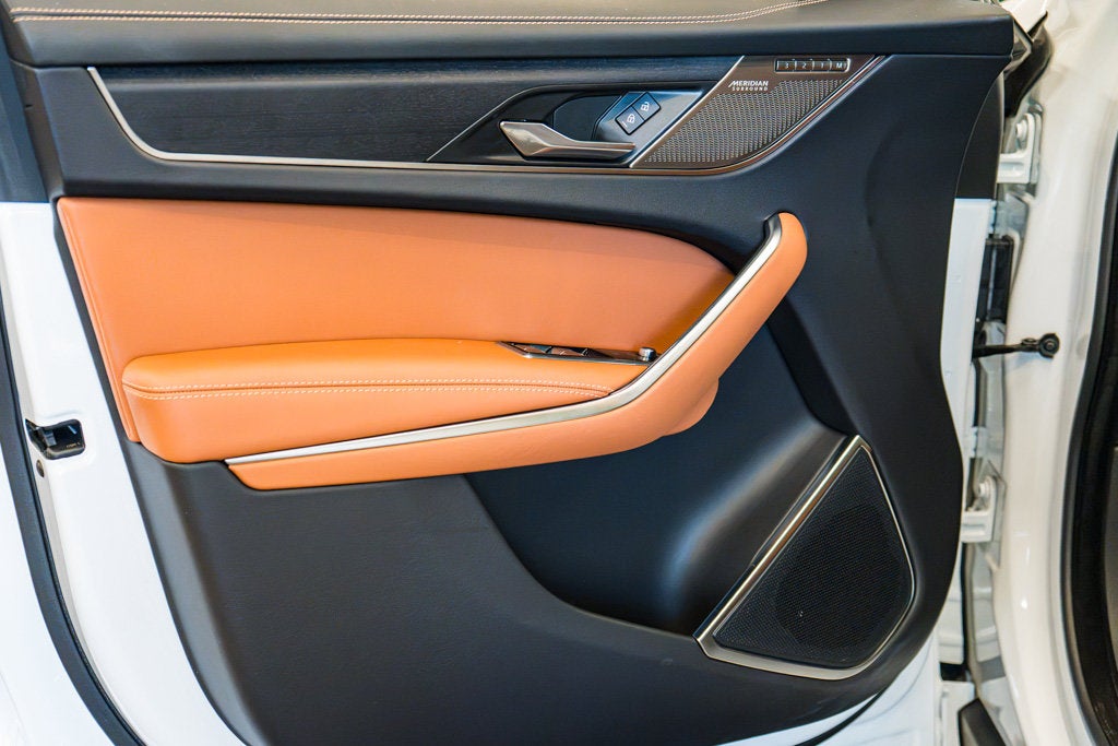 2025 Jaguar F-PACE R-Dynamic S