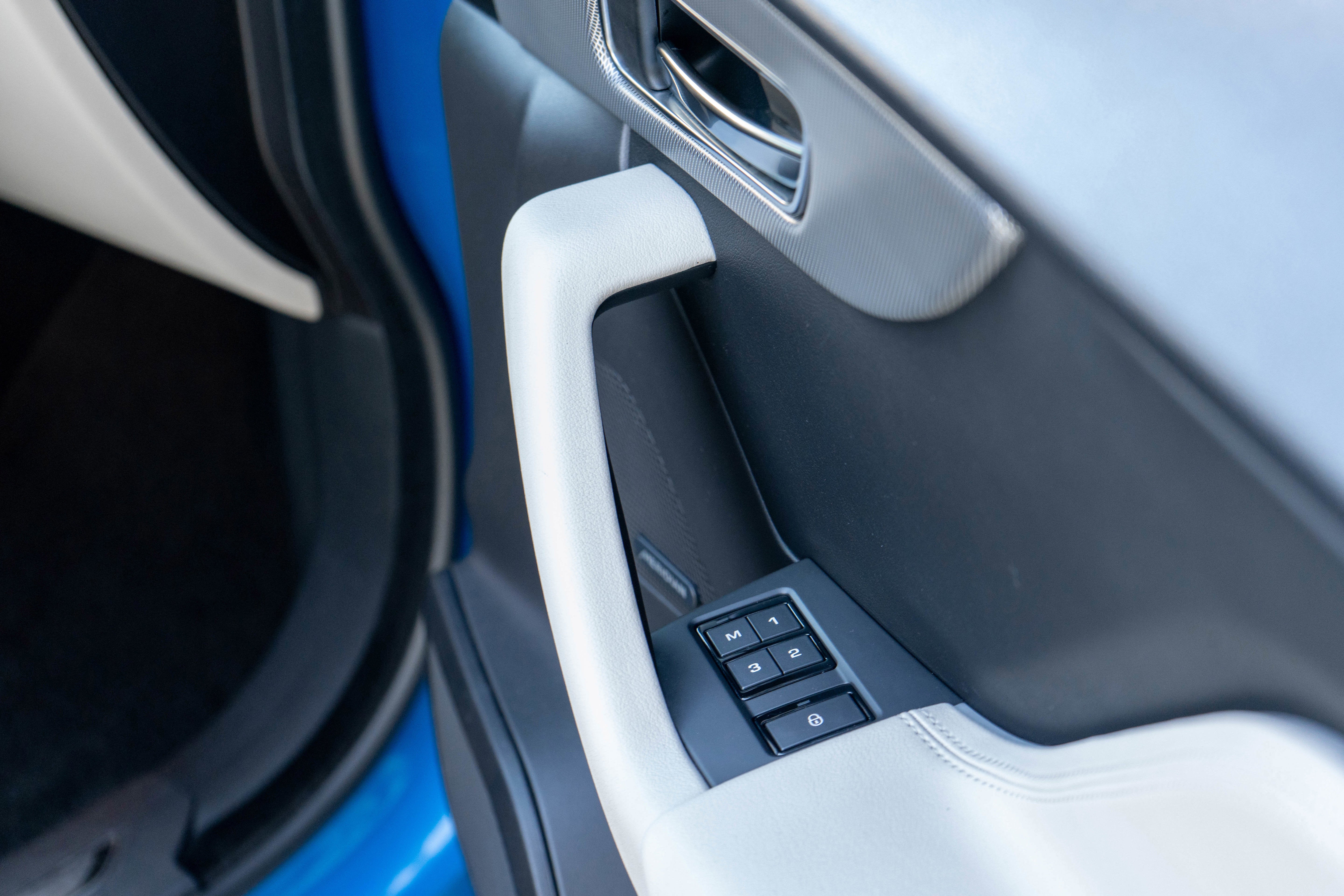 2020 Jaguar F-PACE SVR