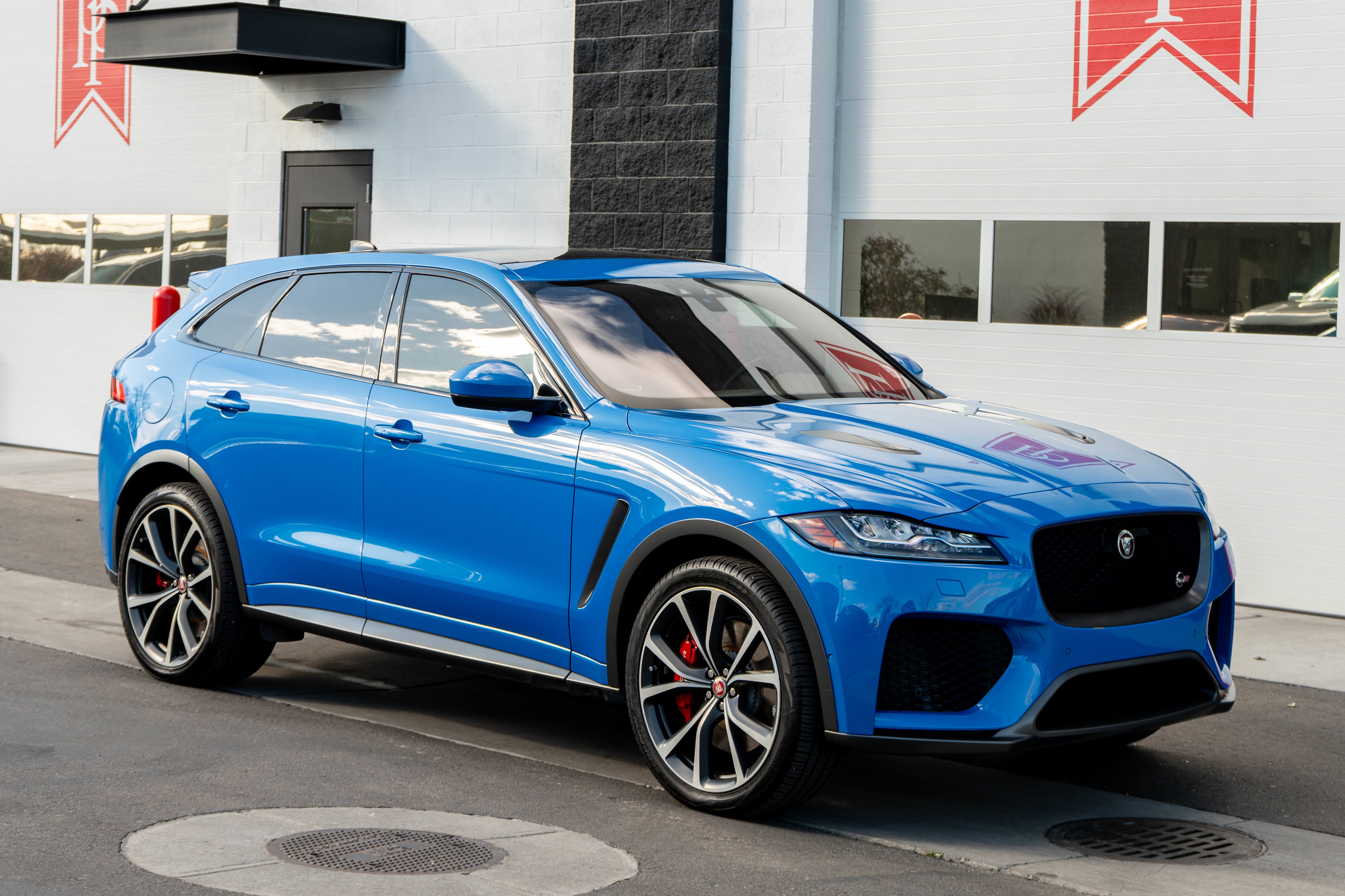 2020 Jaguar F-PACE SVR