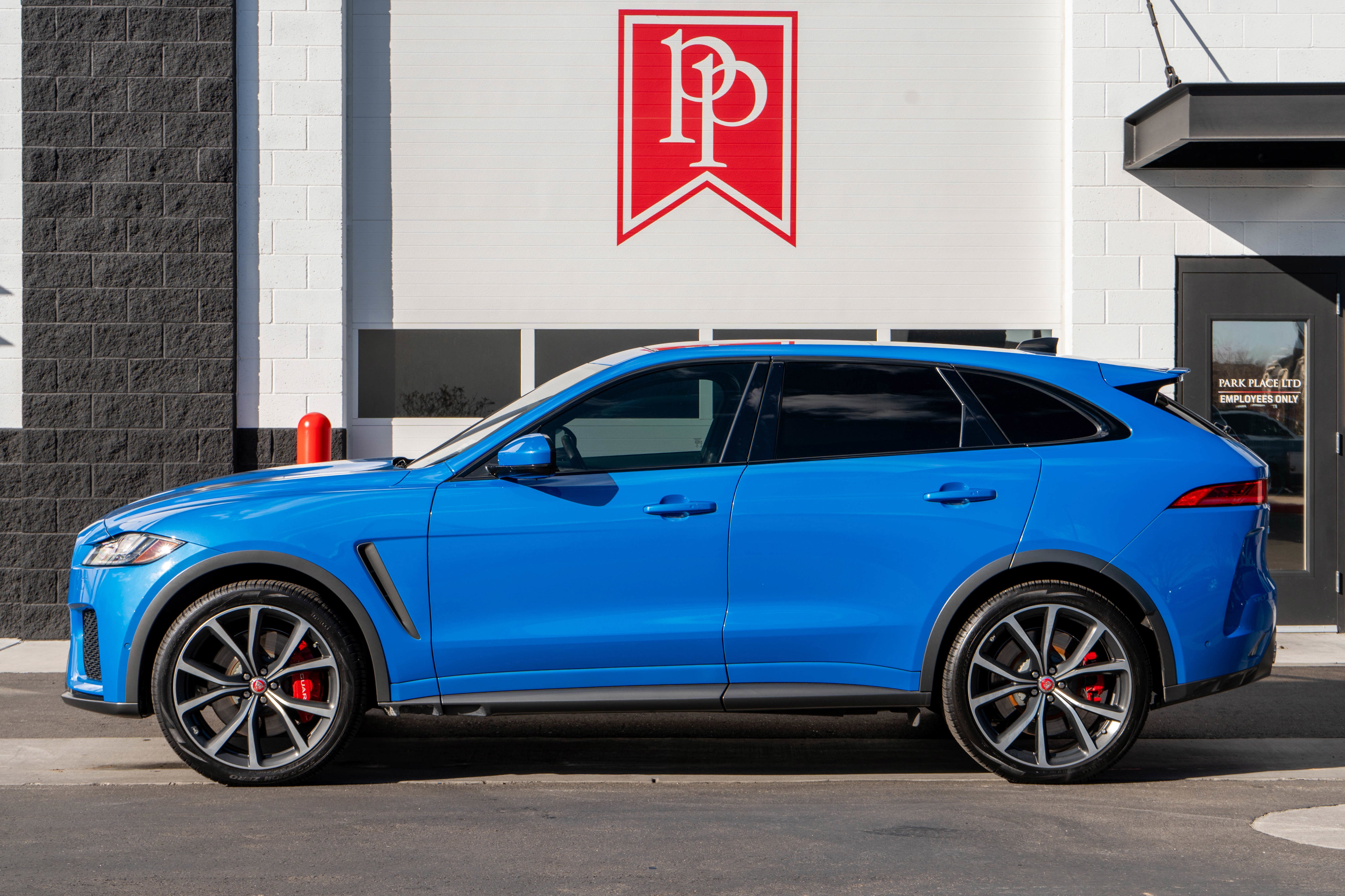 2020 Jaguar F-PACE SVR