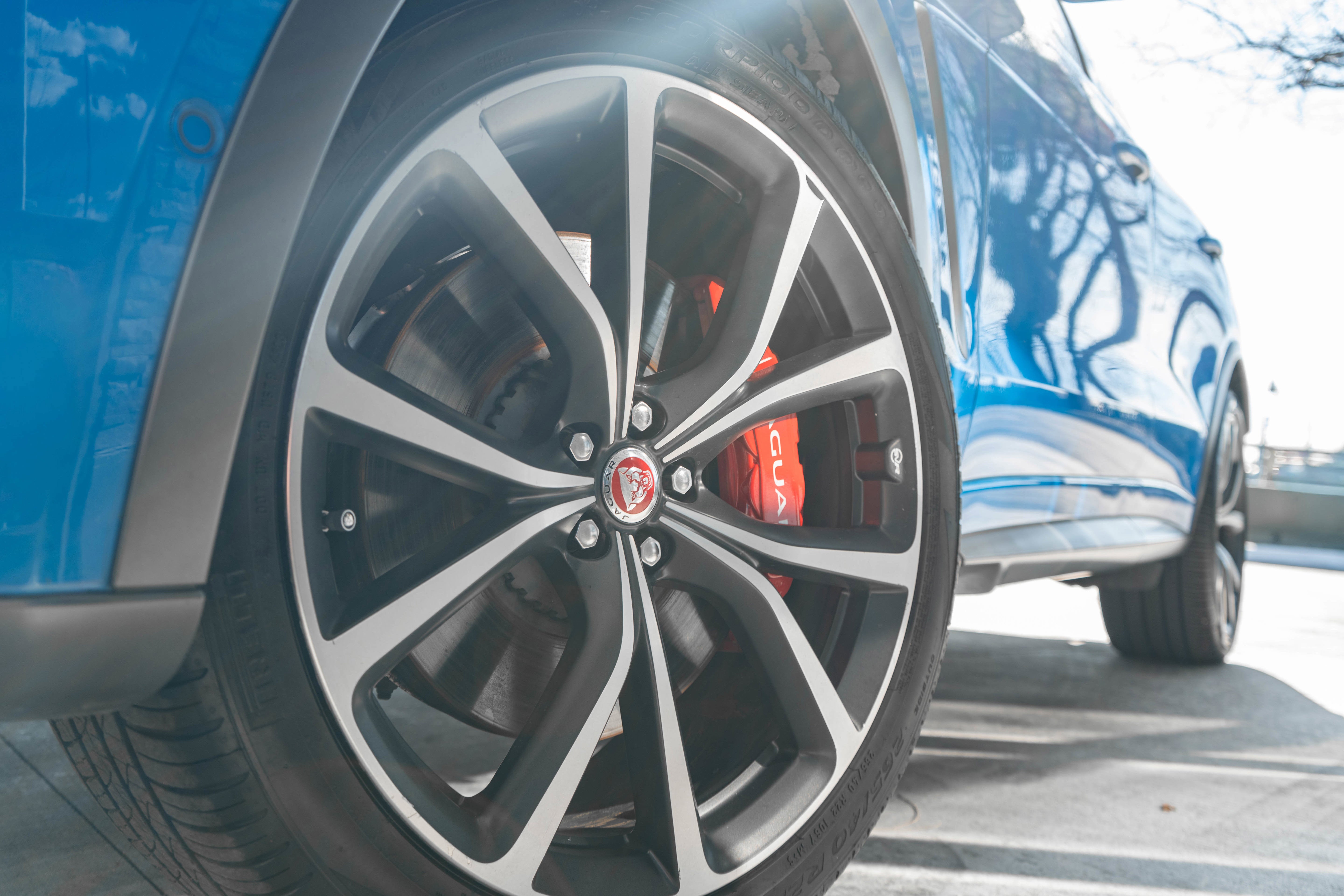 2020 Jaguar F-PACE SVR