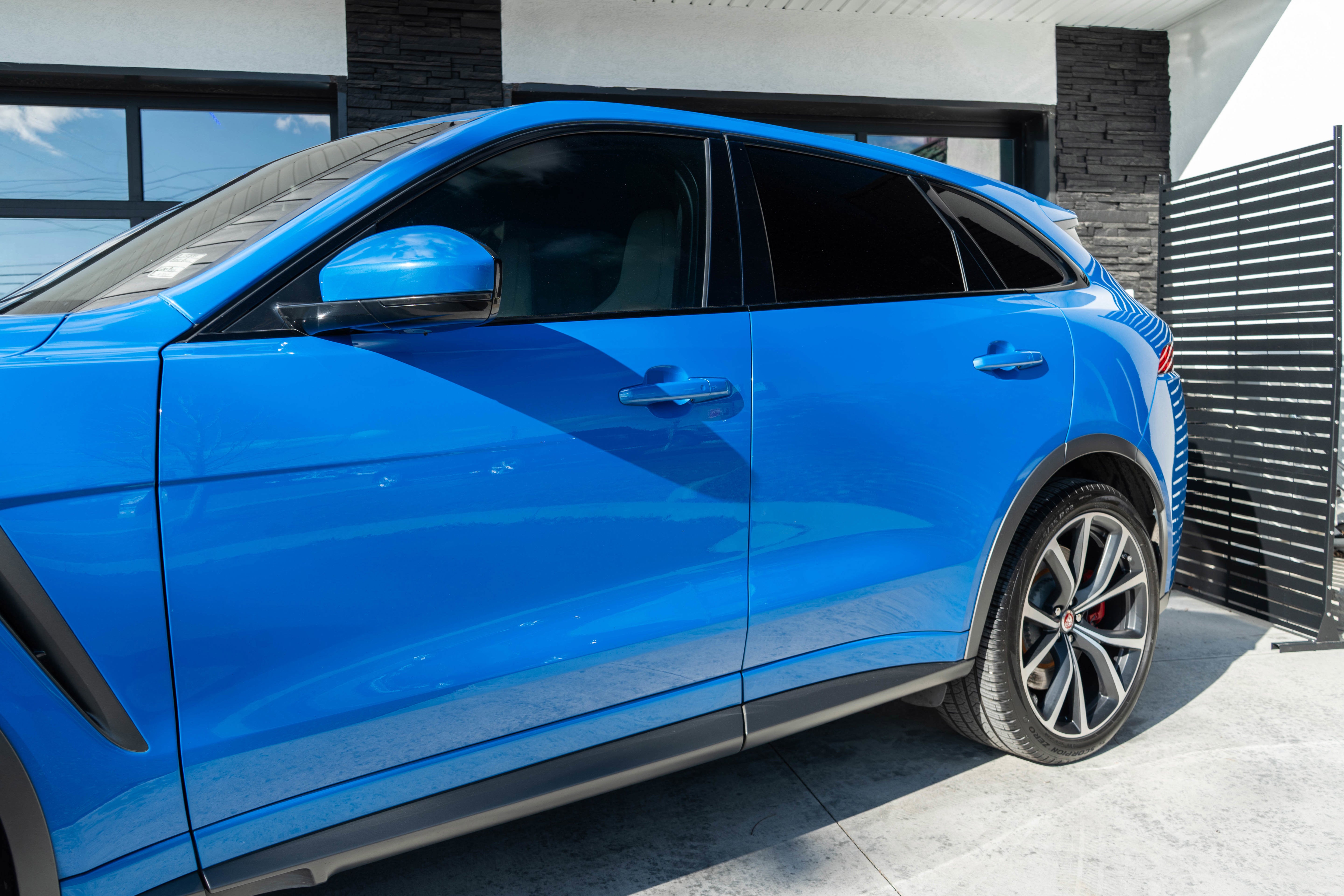 2020 Jaguar F-PACE SVR
