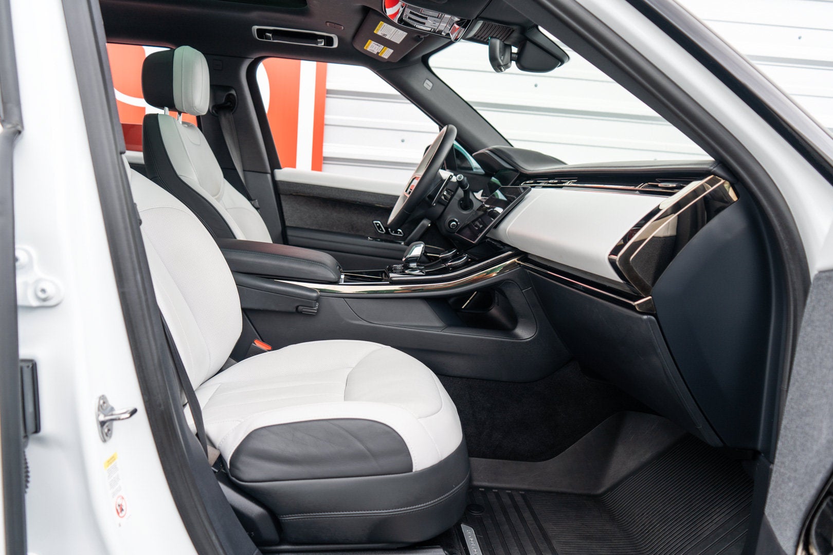 2023 Land Rover Range Rover Sport SE Dynamic