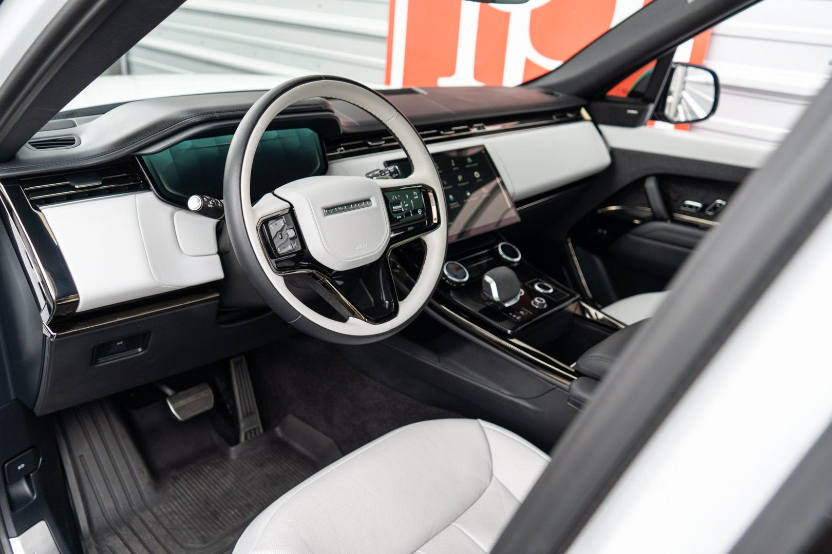 2023 Land Rover Range Rover Sport SE Dynamic