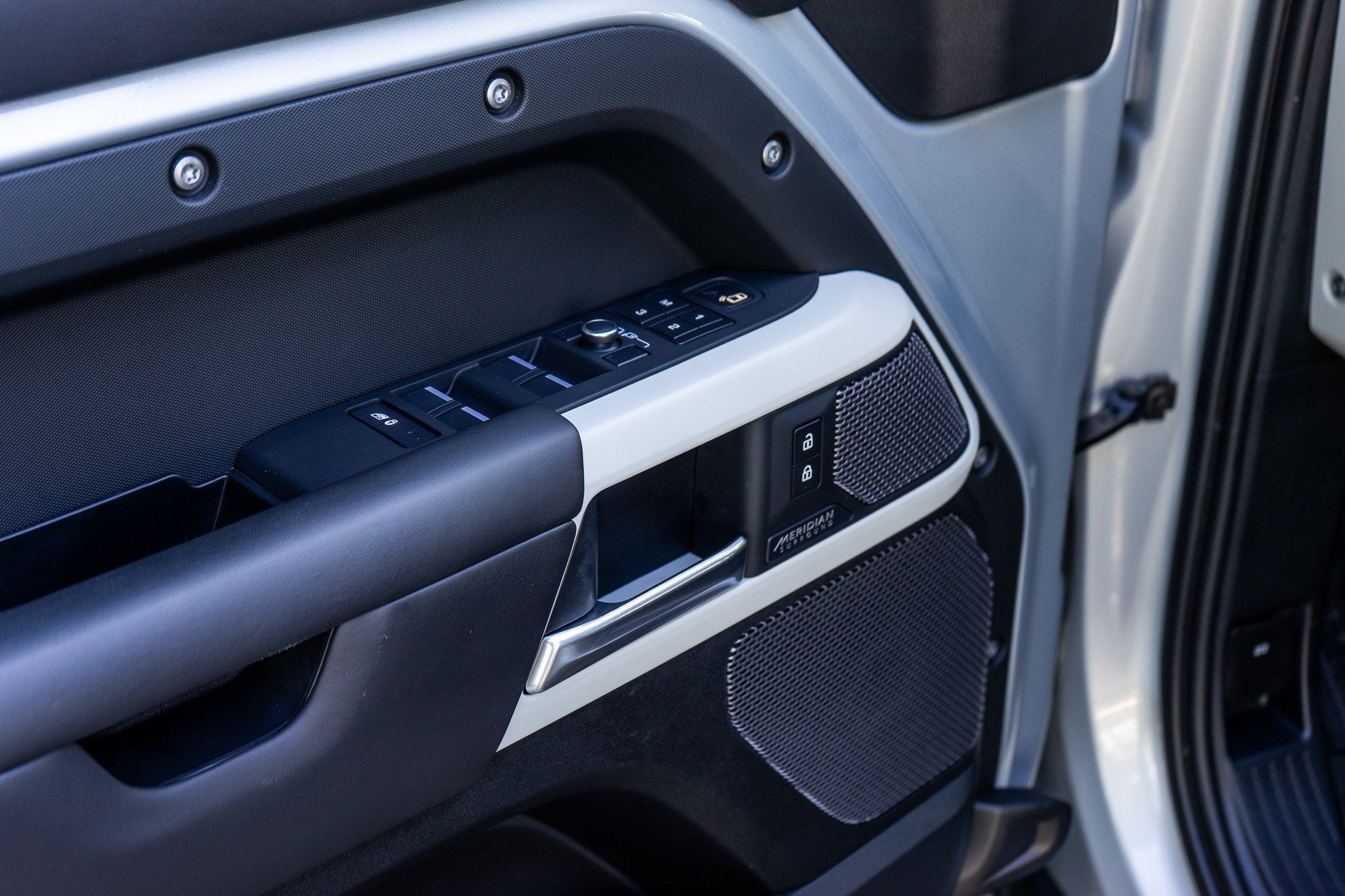 2021 Land Rover Defender X-Dynamic HSE