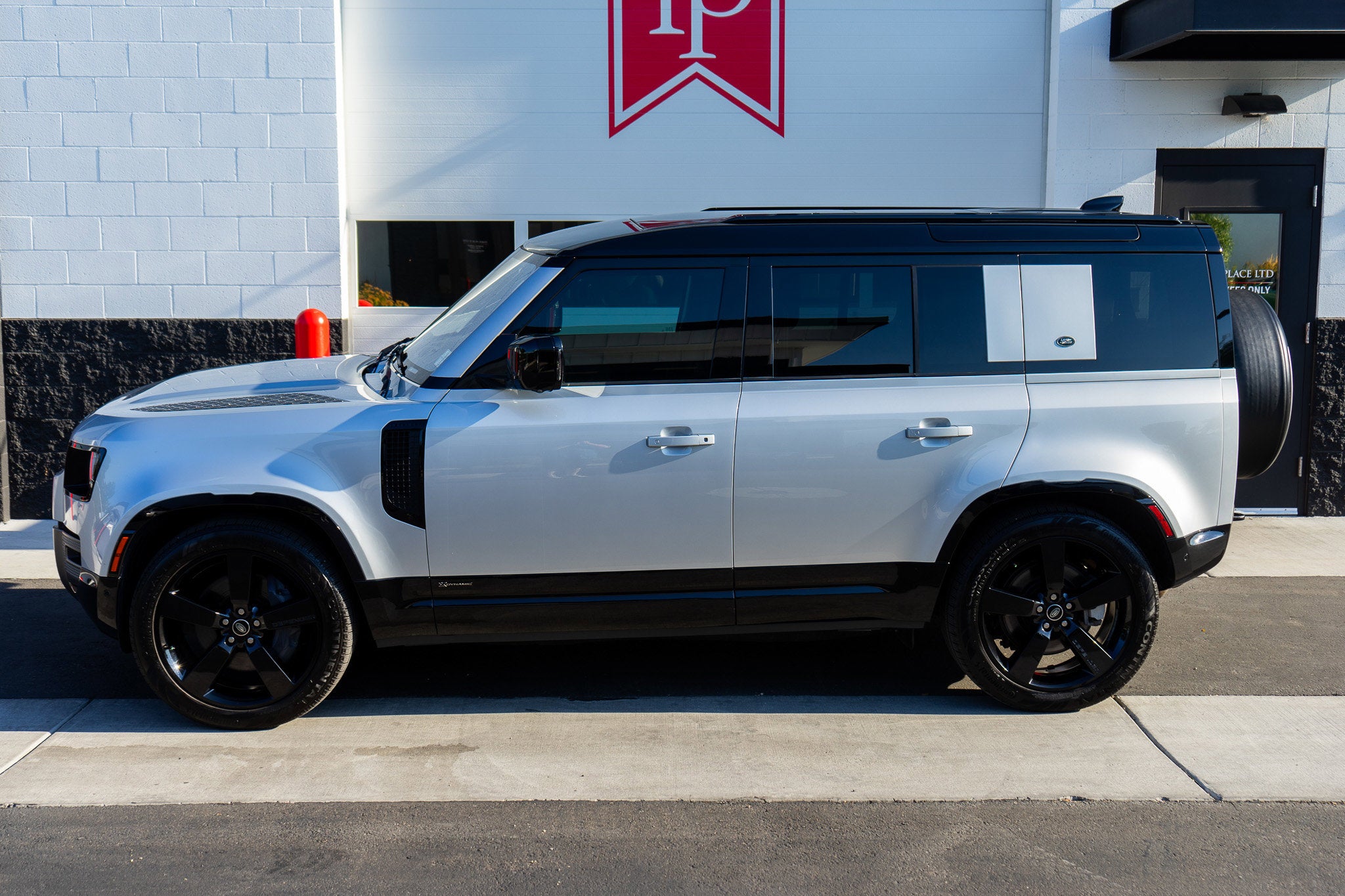 2021 Land Rover Defender X-Dynamic HSE