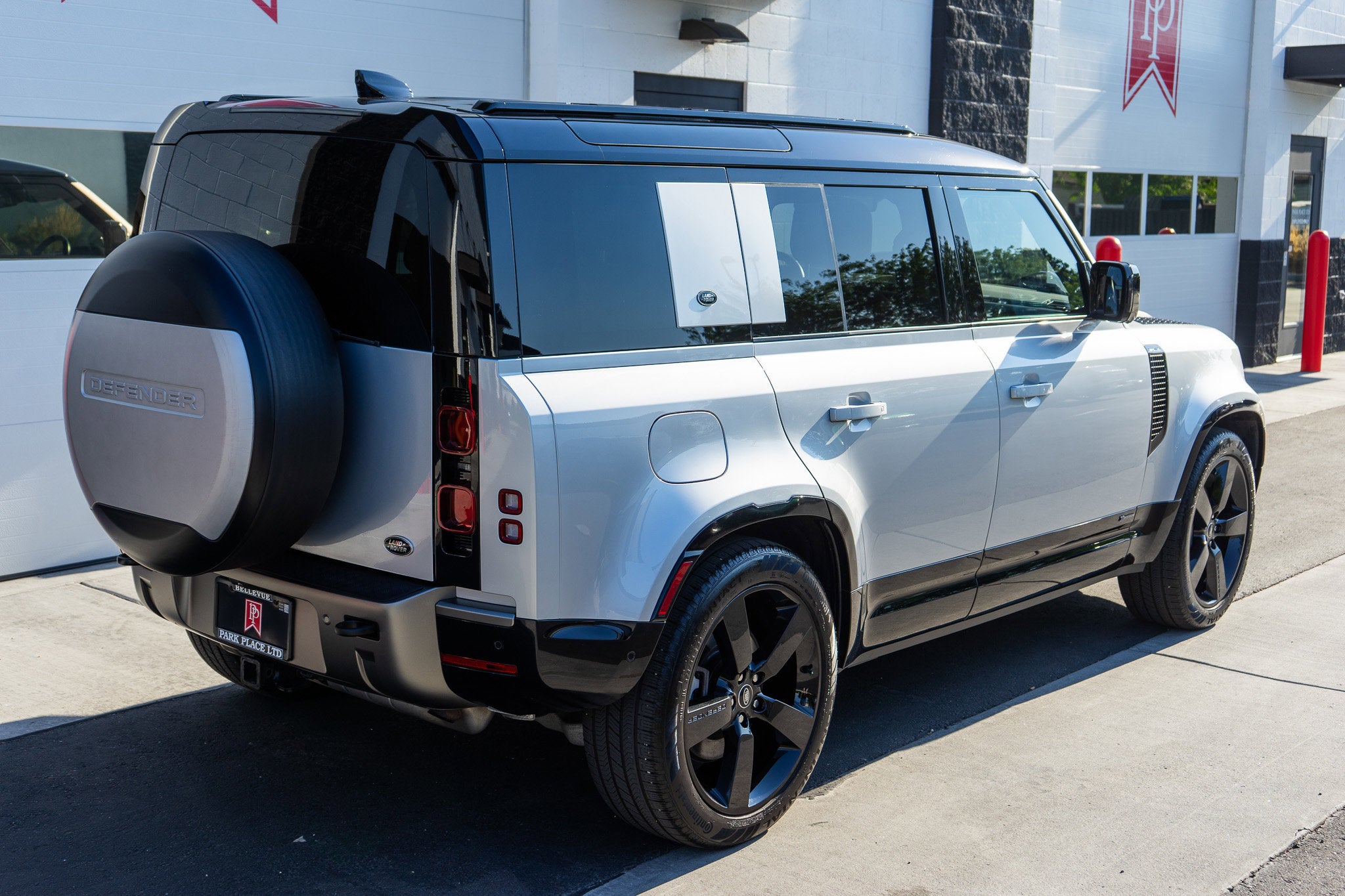 2021 Land Rover Defender X-Dynamic HSE