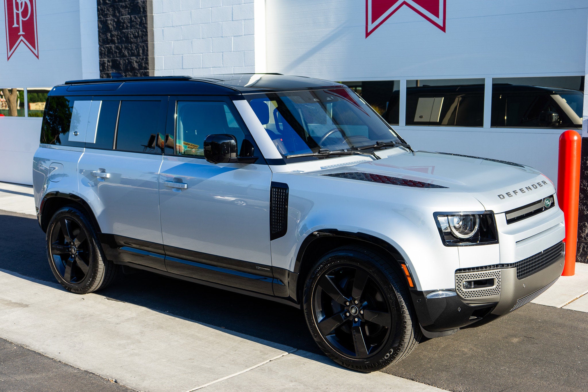 2021 Land Rover Defender X-Dynamic HSE
