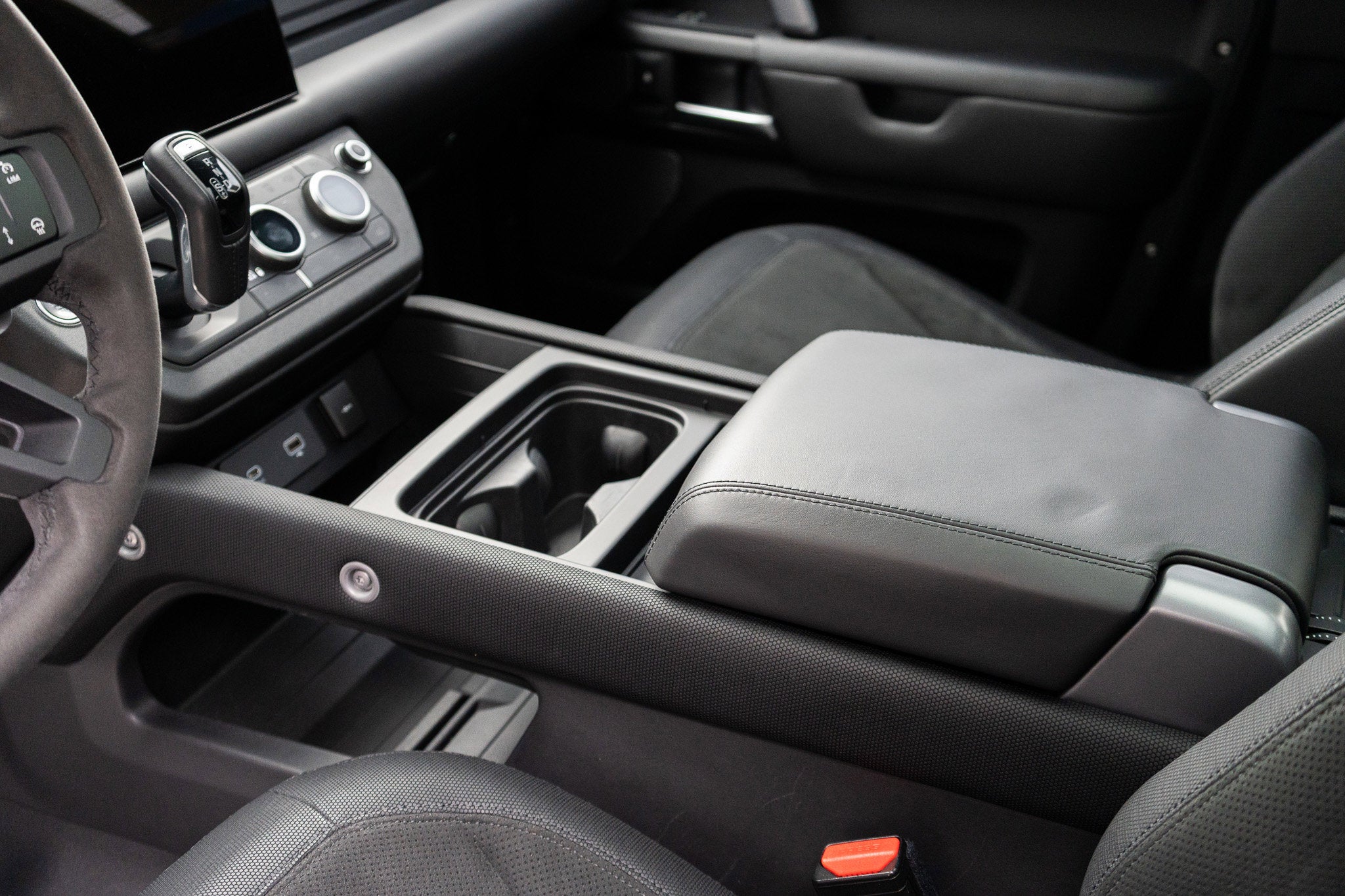 2023 Land Rover Defender Carpathian Edition