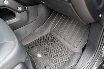 2023 Land Rover Defender Carpathian Edition