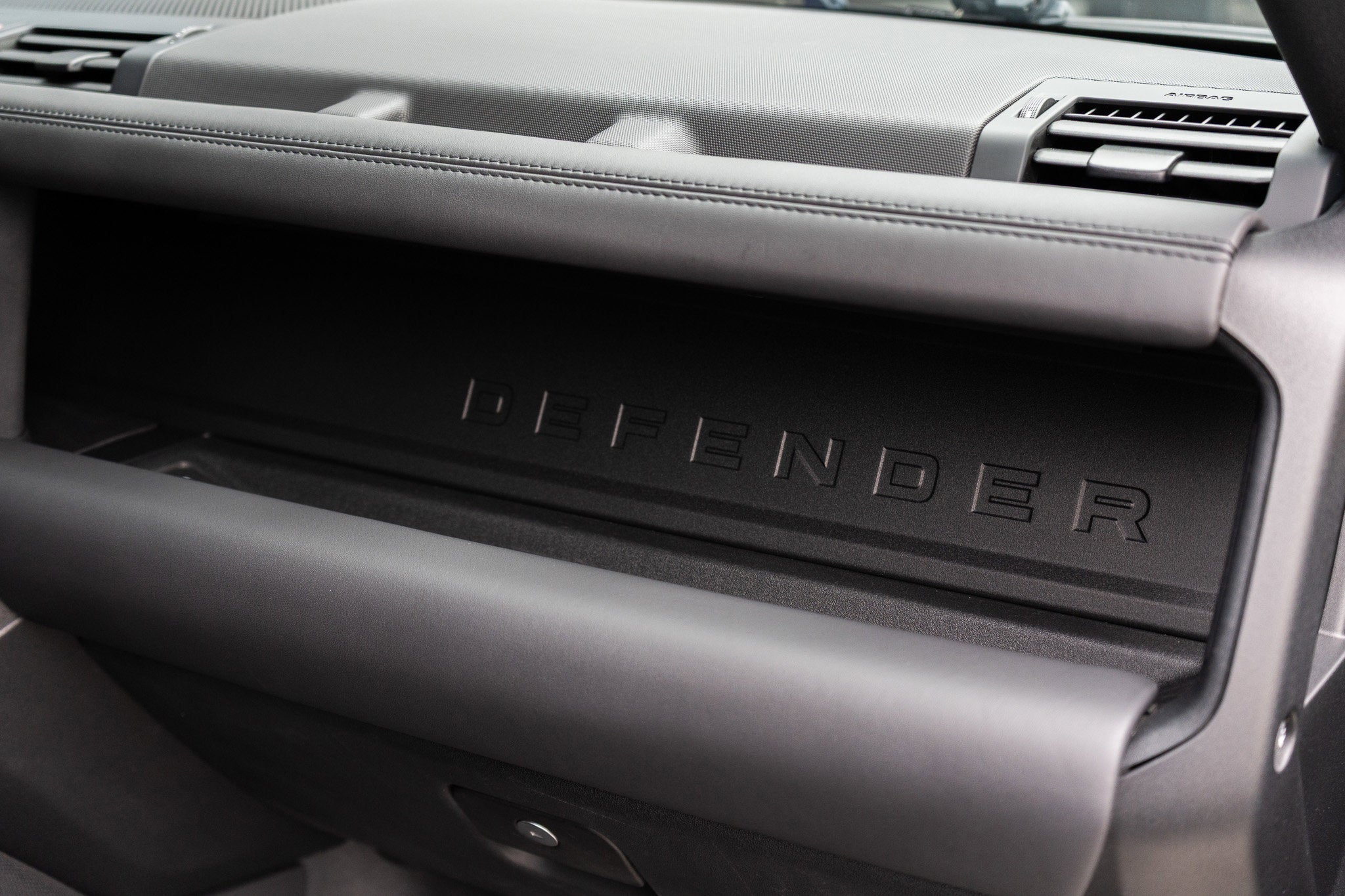 2023 Land Rover Defender Carpathian Edition