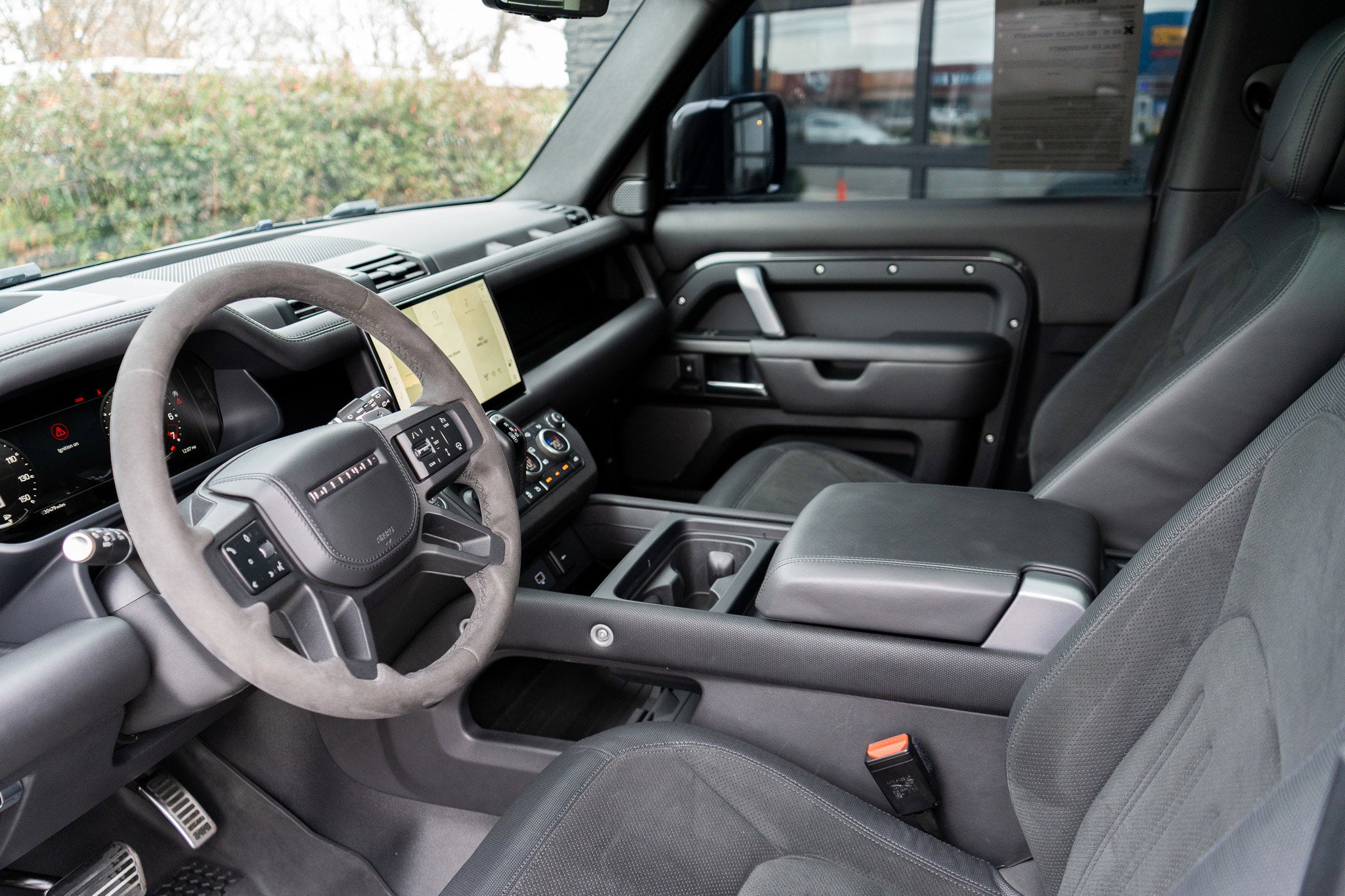 2023 Land Rover Defender Carpathian Edition