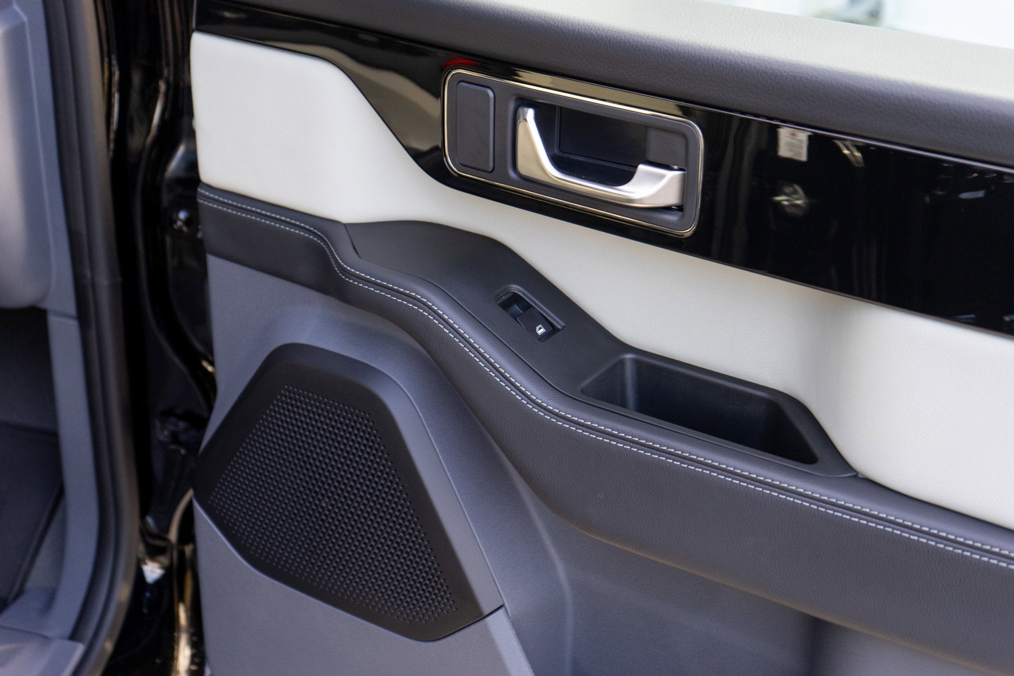 2024 INEOS Grenadier Station Wagon Fieldmaster Edition