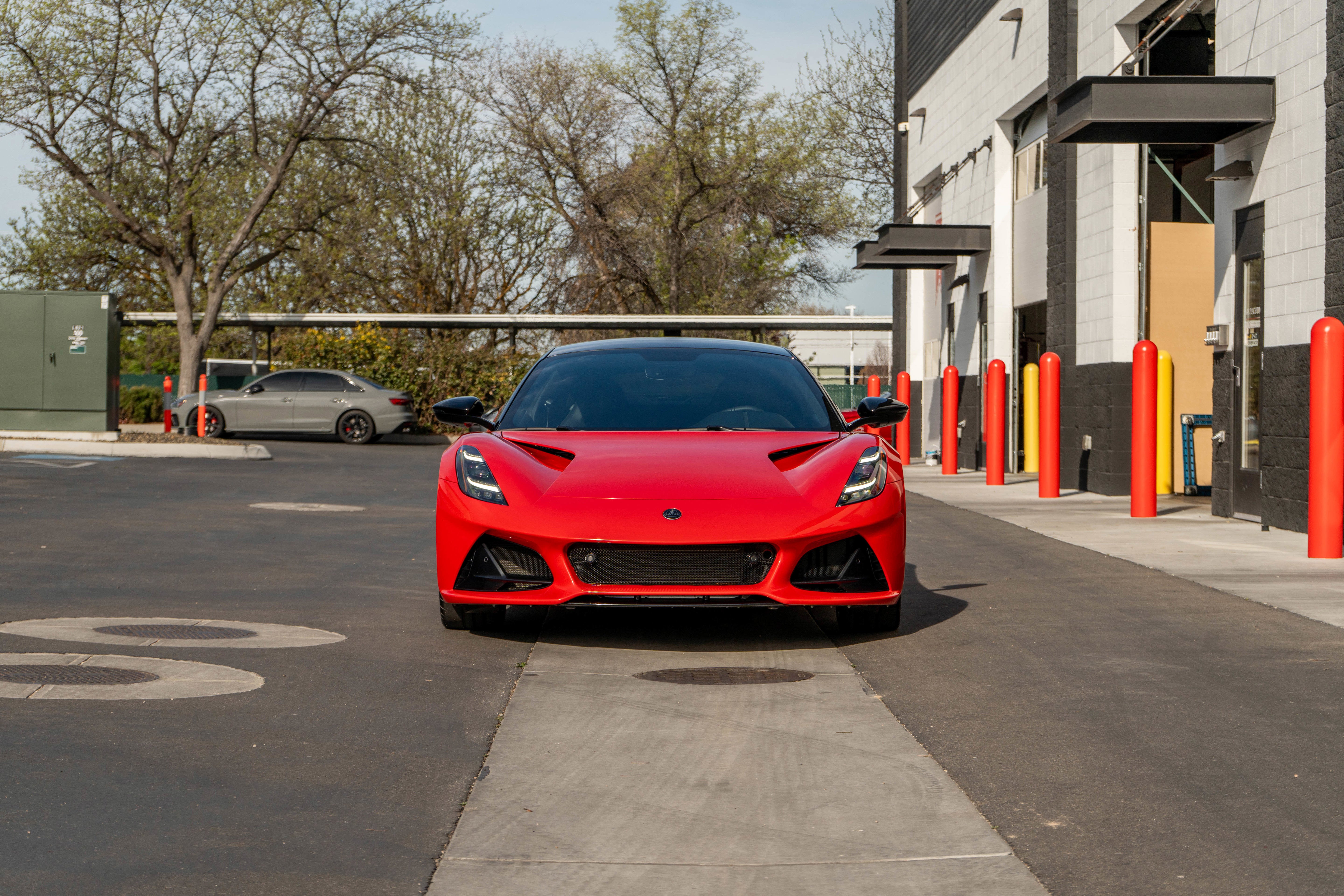 2025 Lotus Emira V6