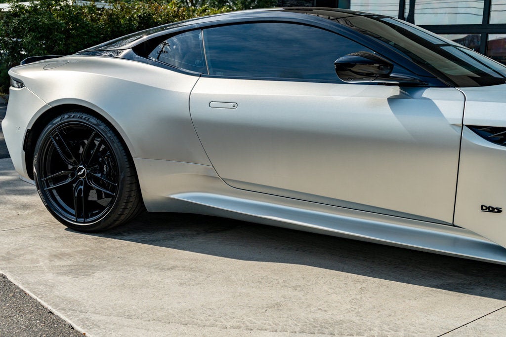 2020 Aston Martin DBS Superleggera