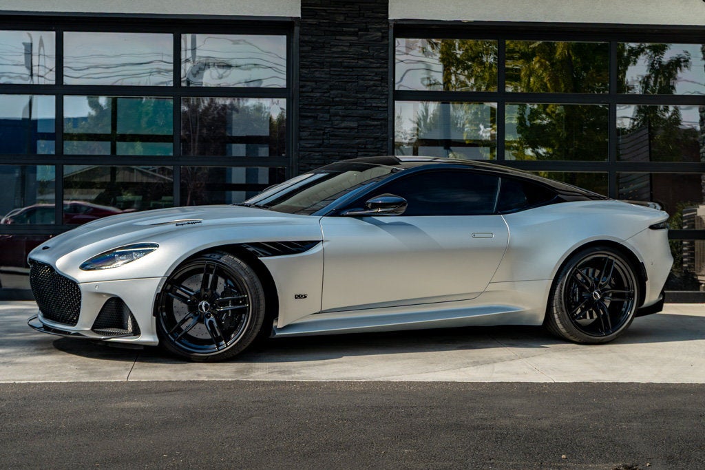 2020 Aston Martin DBS Superleggera