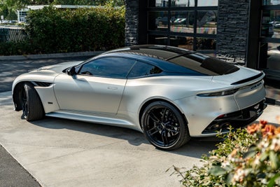 2020 Aston Martin DBS Superleggera