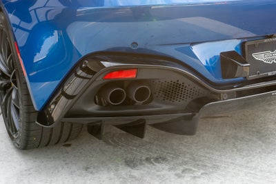 2022 Aston Martin Vantage Base