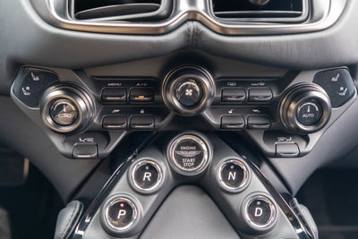 2022 Aston Martin Vantage Base