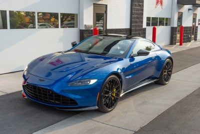 2022 Aston Martin Vantage Base