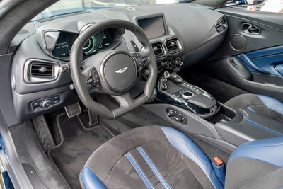 2022 Aston Martin Vantage Base