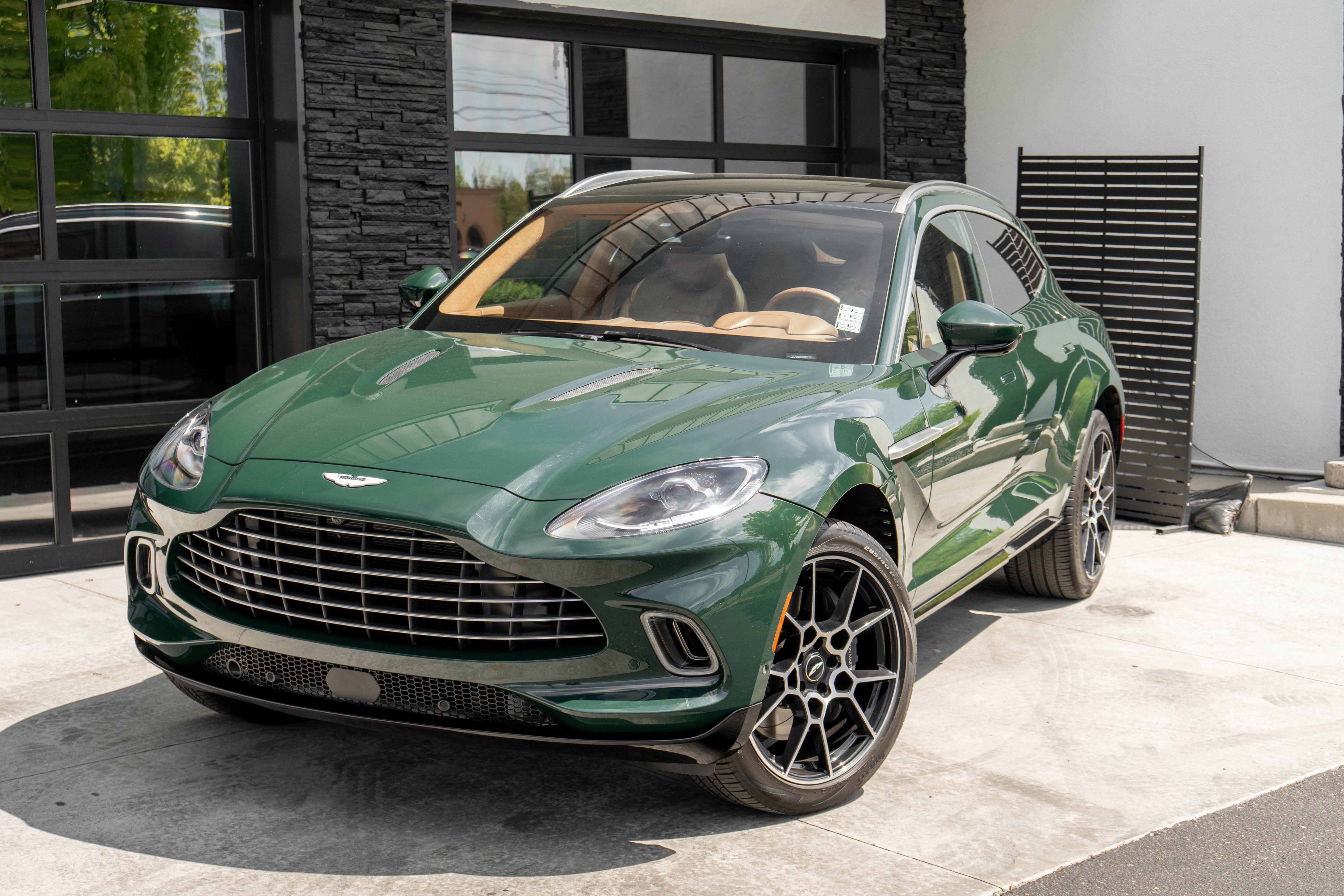 2021 Aston Martin DBX AWD