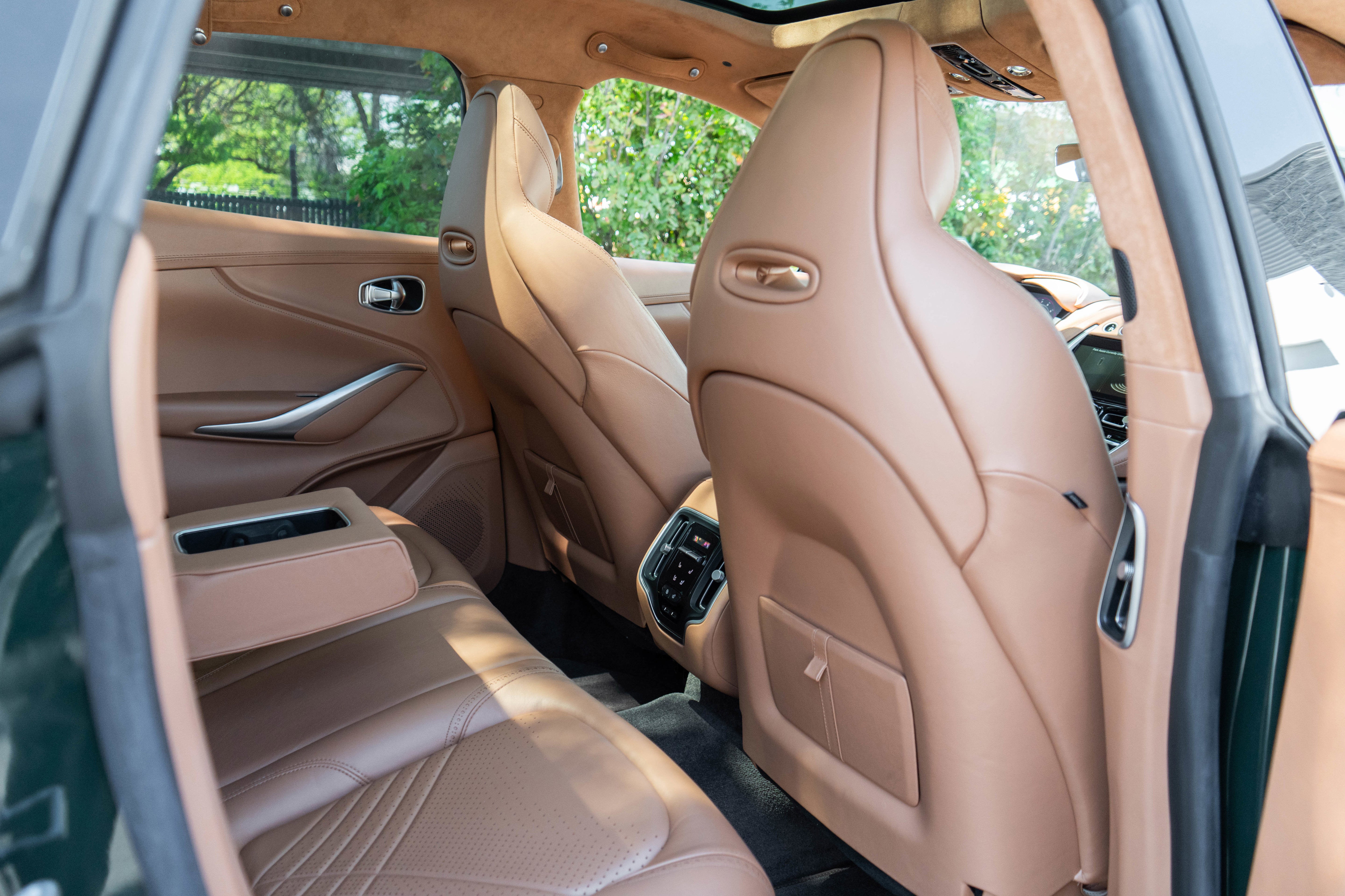 2021 Aston Martin DBX AWD