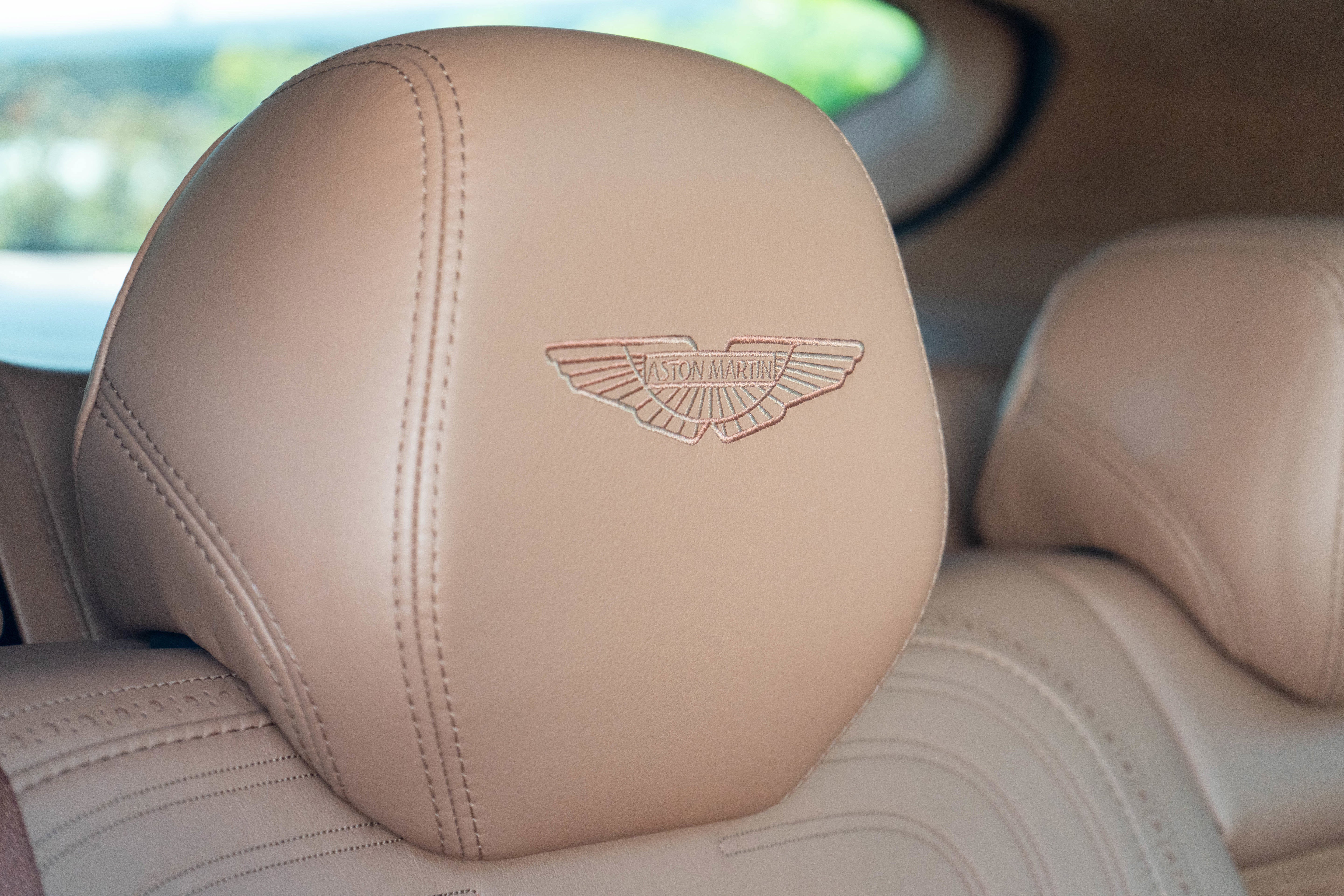 2021 Aston Martin DBX AWD