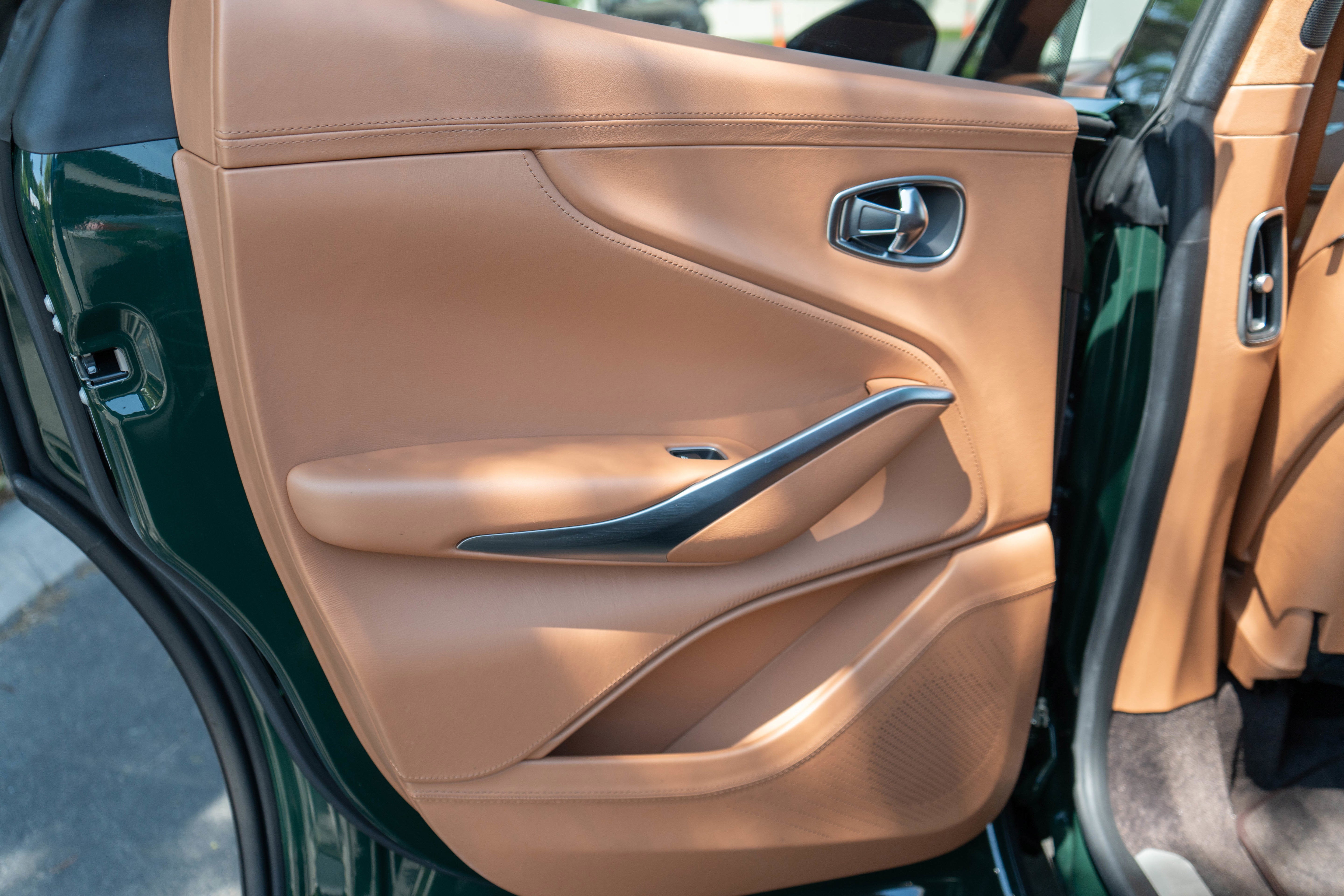 2021 Aston Martin DBX AWD