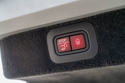 2023 Aston Martin DBX 707