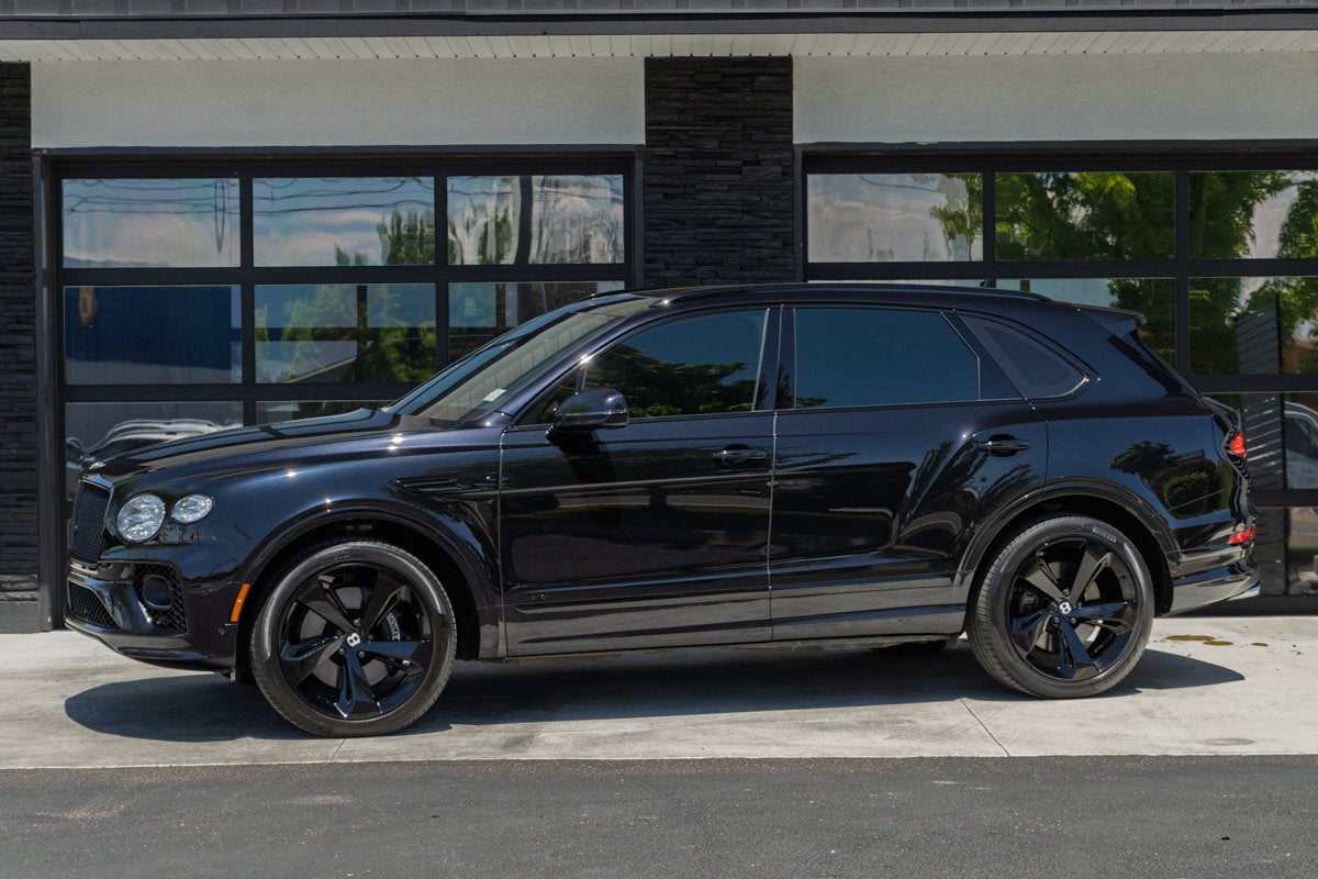 2022 Bentley Bentayga V8