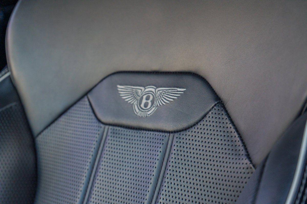 2022 Bentley Bentayga V8