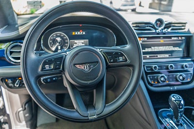 2022 Bentley Bentayga V8