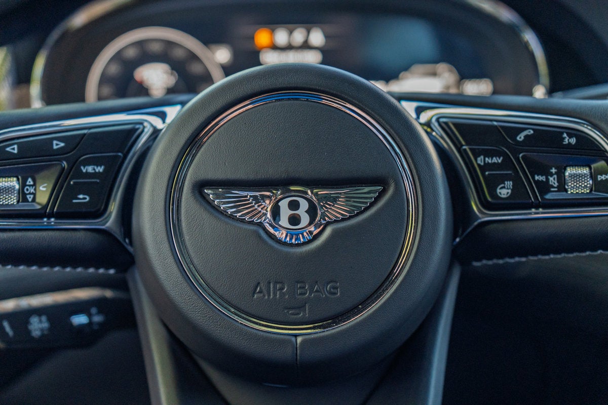2022 Bentley Bentayga V8